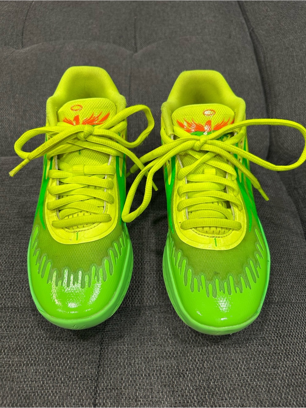 Puma Carmelo Anthony SLIME Neon  Athletic Sneakers Boys Size 5